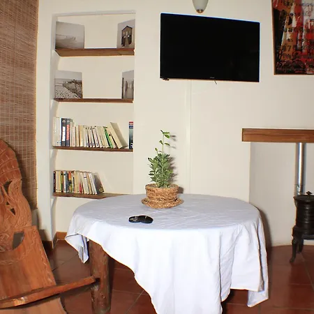 L Escalo Inn *
